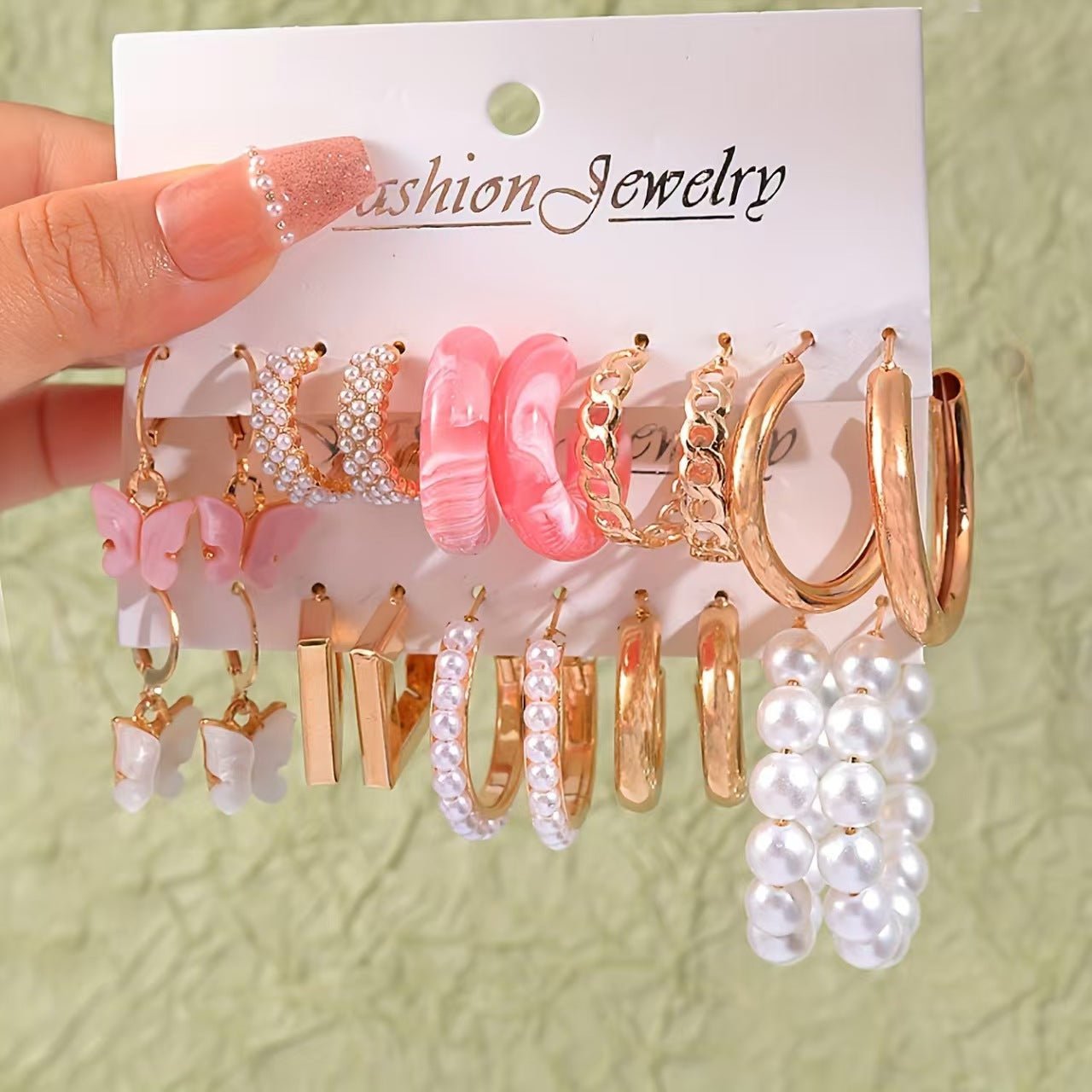 Hoop Earrings Collection for Women – Trendy Minimalist Jewelry for Everyday Style - Morrowden